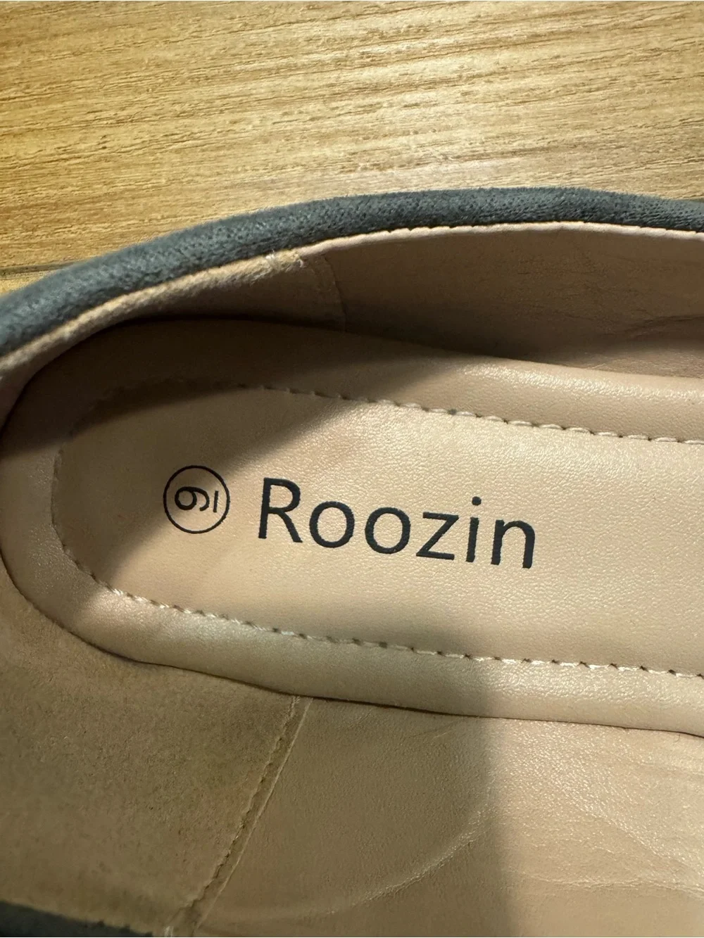 Roozin Brand Gray Knot-Front Ballet Flats Faux Suede